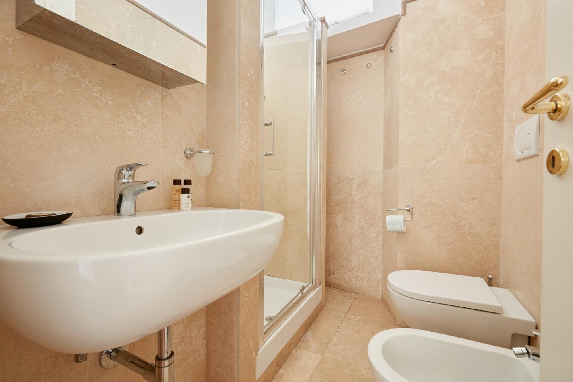 Sonder Montevecchio Aparthotel โรม ภายนอก รูปภาพ